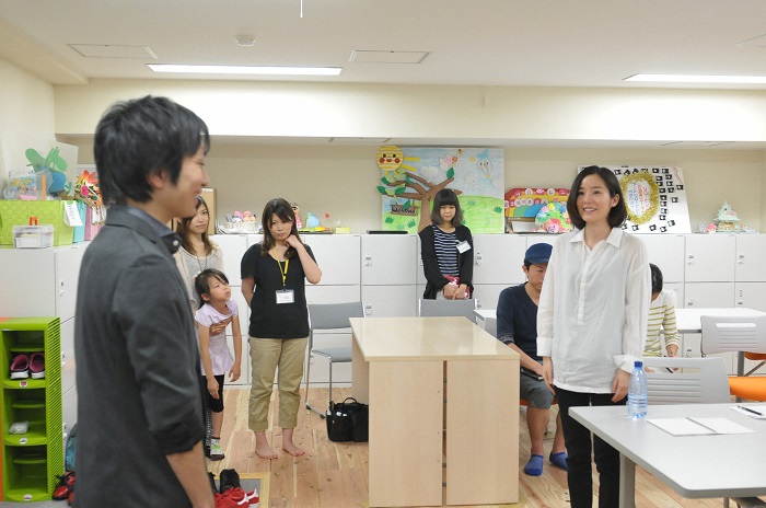 木曜ドラマ劇場『37.5℃の涙』（TBS系）主演女優の蓮佛美沙子さんが研修にいらっしゃいました | 認定NPO法人フローレンス | こども達の