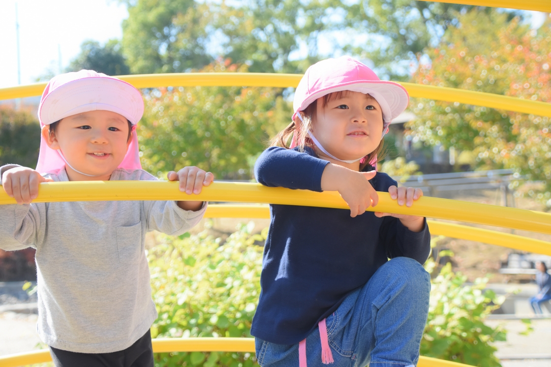 子供が遊んでいるイメージ