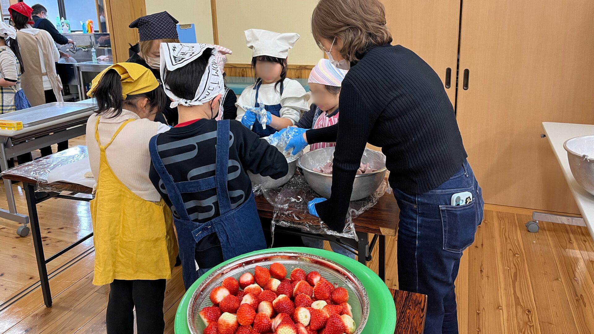 【事例紹介】こどもたちが企画から運営まで担う！？あかさかルンビニー園の保育園こども食堂「Kid’s Space ルンビニー（Kid’s kitchen）」