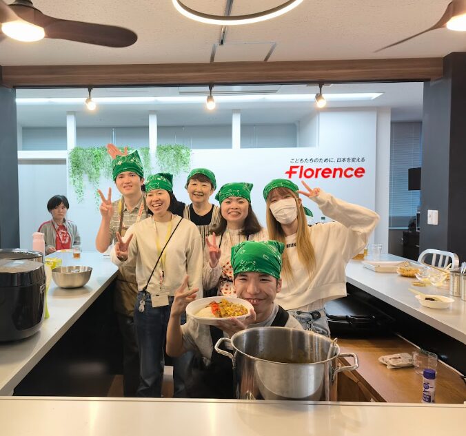 フローレンス障害者雇用チームカレー作りの様子
