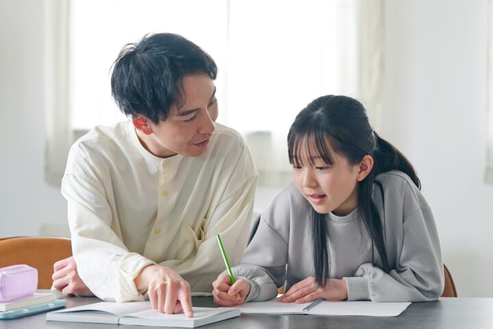 子の不登校などに伴う「休暇・休職制度」を新設 ～こどもが学校に行かない選択をしても、親がキャリアを諦めない社会へ。社員有志のプロジェクト発案で実現～