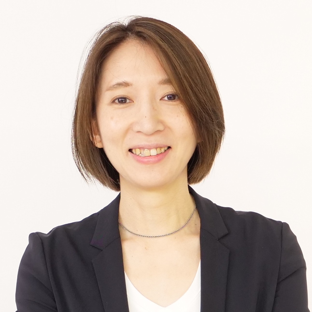 寄付型事業部門ディレクター　本間奏